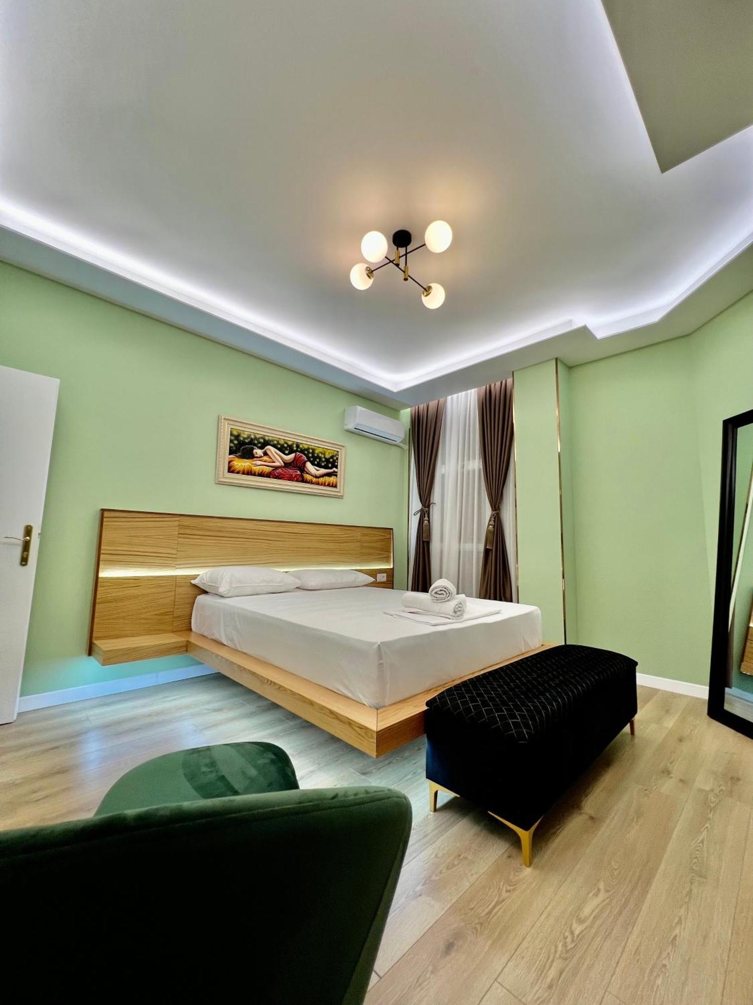 Spiranca Luxury Suites Tirana Exterior foto